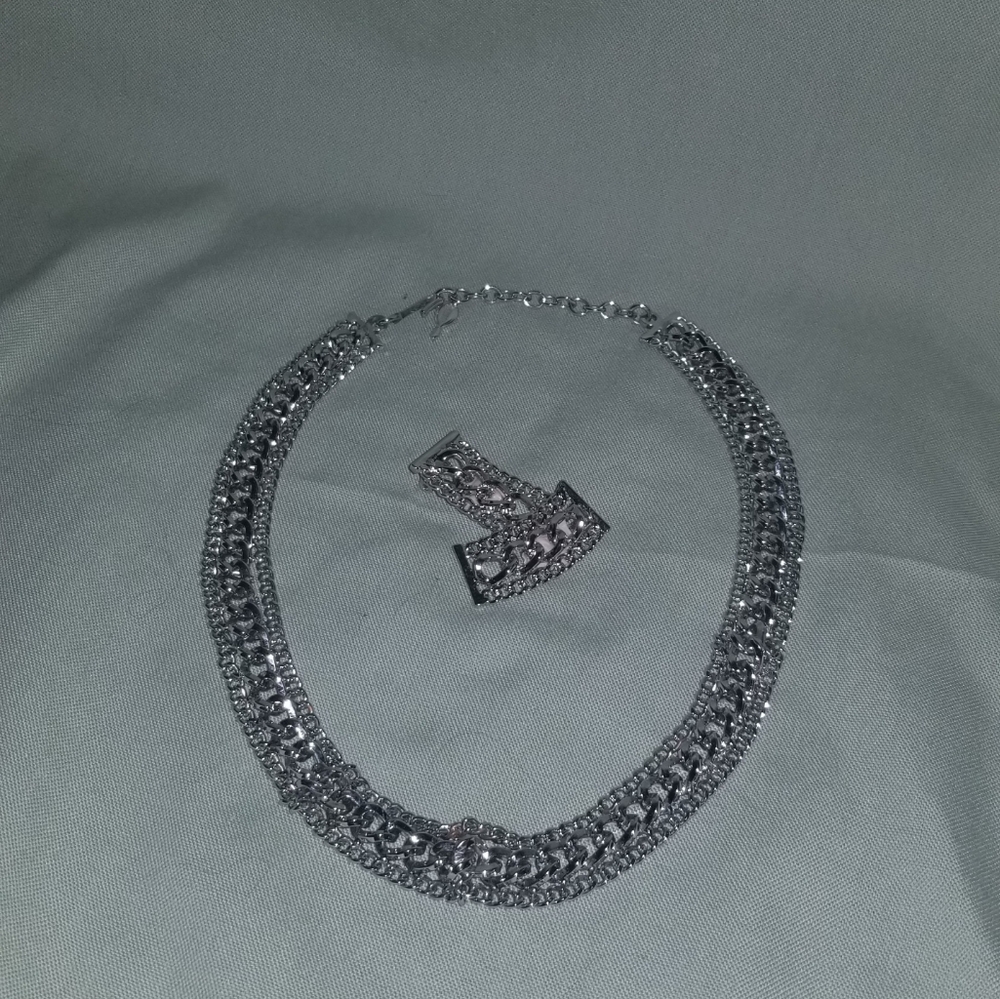SARAH COVENTRY NECKLACE + EARRINGS